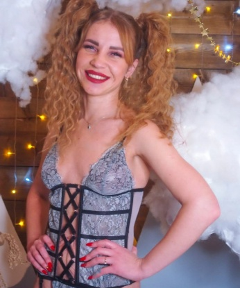 Лариса, 21 год